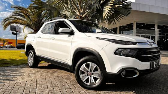 FIAT TORO 1.8 16V EVO FLEX FREEDOM AT6 FIAT TORO 1.8 16V EVO FLEX FREEDOM AT6